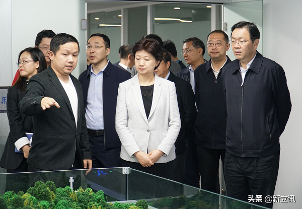 遼寧省委常委、統(tǒng)戰(zhàn)部部長范繼英一行蒞臨新立訊考察調(diào)研